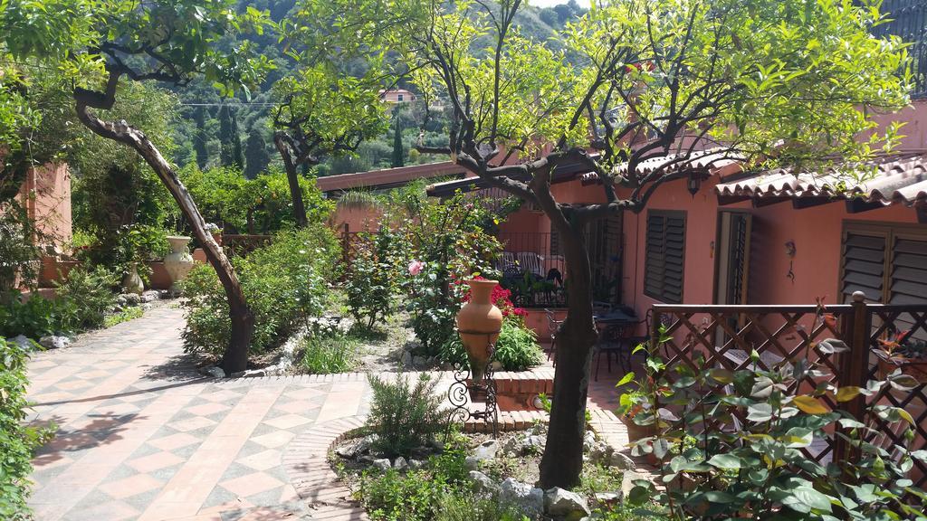 Villa Carmelas Taormina Eksteriør billede